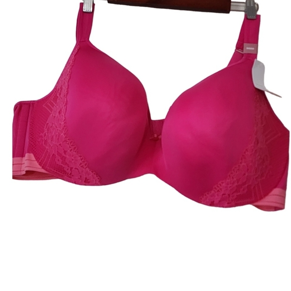 Cacique Other - Cacique Women's lightly lined balconette Size 50DDD pink lace bra
